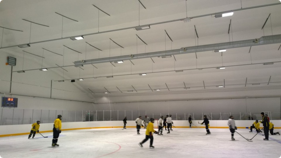 Hockeyträning i Ishall